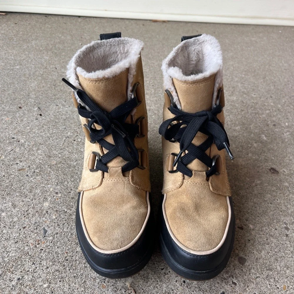 Sorel Lennox Lace Waterproof Tan Suede Faux Fur Lined Winter Boot NL3425-373 8.5